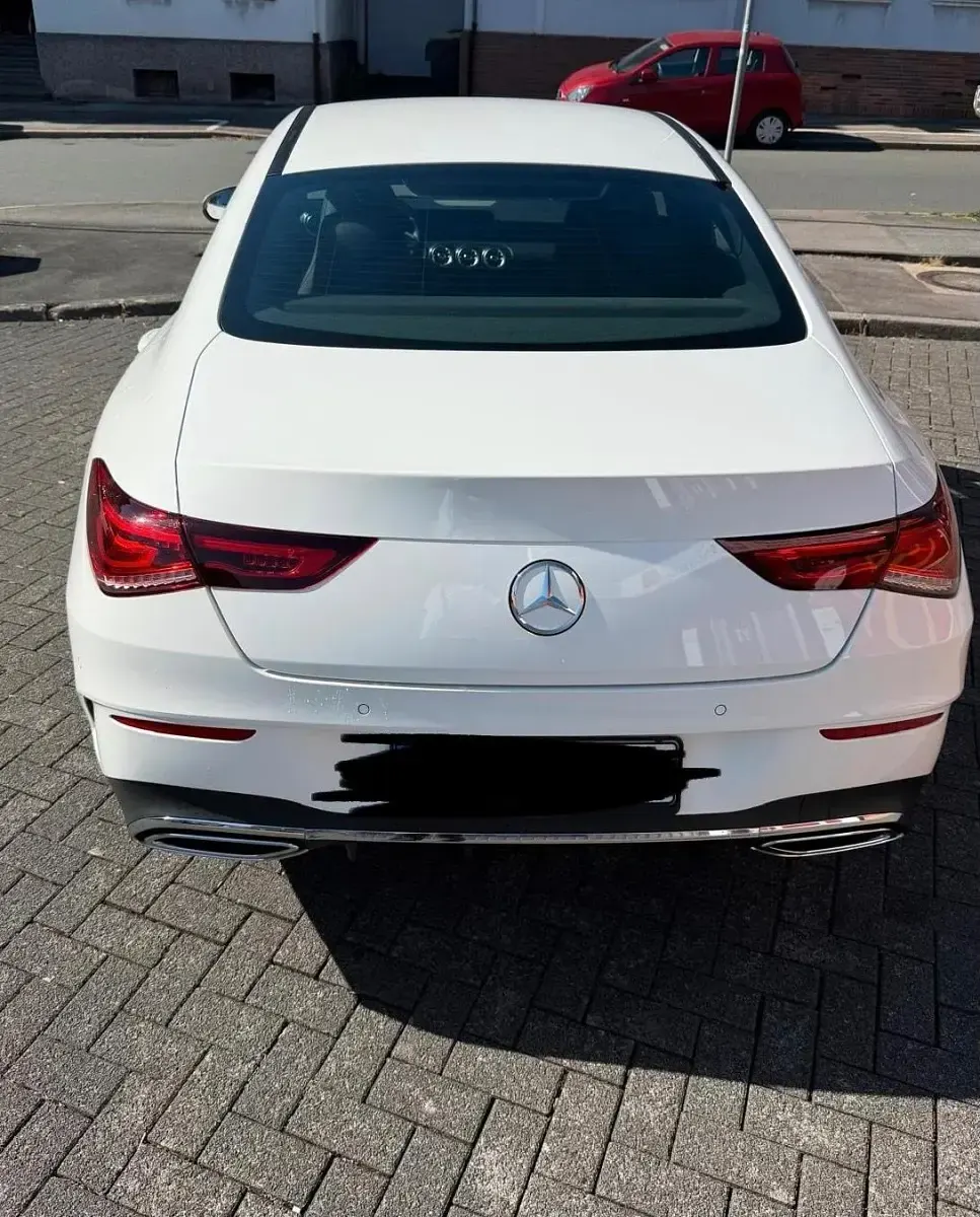Gebraucht Mercedes CLA180 Business 2019 Weiß Coupé