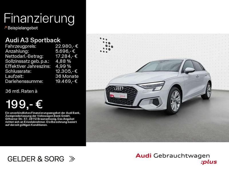 Gletscherweiß metallic Gebraucht 2022 Audi A3 Ambiente Limousine | 22.980 € (Guter Preis) - Bild 1/4