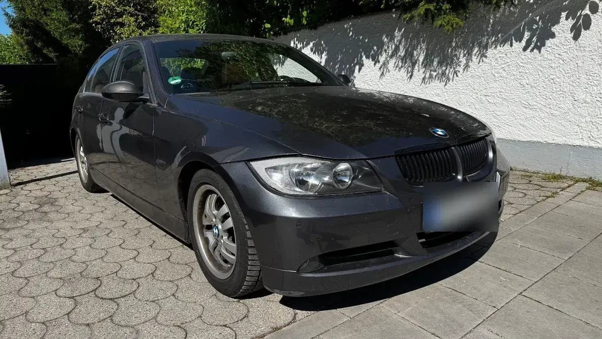 Używany BMW 325 218 KM (160 kW) 2006 Szary Sedan/Limuzyna