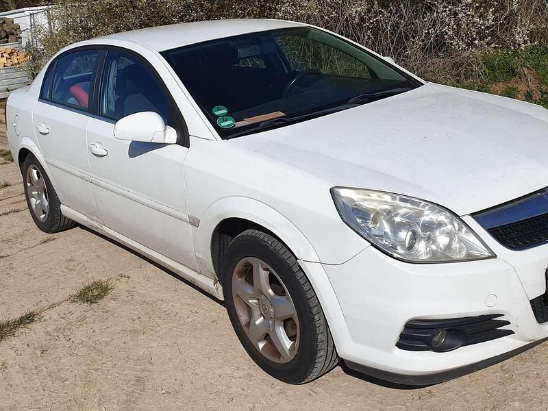 Gebraucht Opel Vectra Business 101 PS (74 kW) 2007 Weiß Limousine