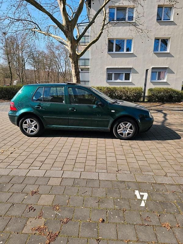 Gebraucht VW Golf IV 116 PS (85 kW) 2001 Grau Kleinwagen