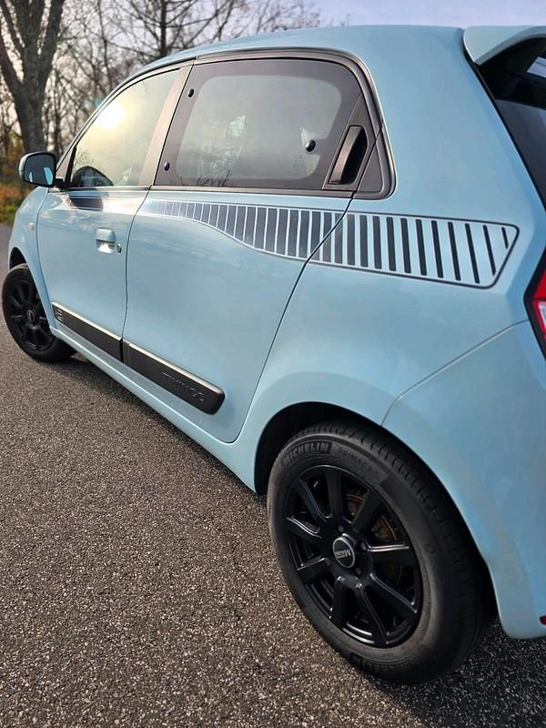 Gebraucht Renault Twingo Dynamique 71 PS (52 kW) 2015 Blau Kleinwagen