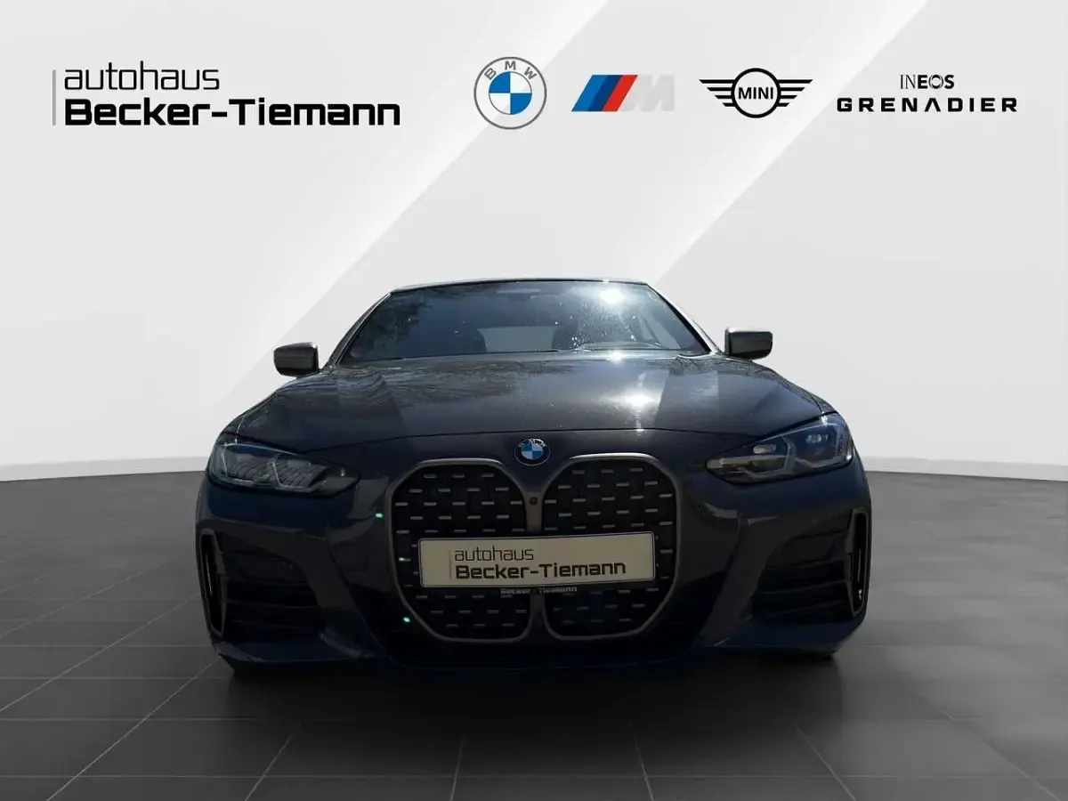 Usata BMW M4 Cabriolet 374 CV (275 kW) 2022 Grigio Cabrio