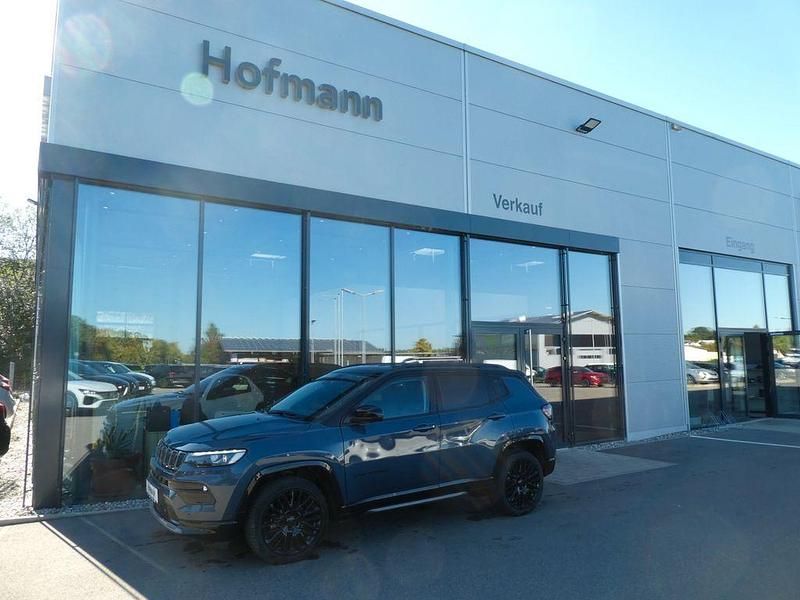 Blau (blue shade) Gebraucht 2023 Jeep Compass SUV | 23.950 € (Superpreis) - Bild 1/4