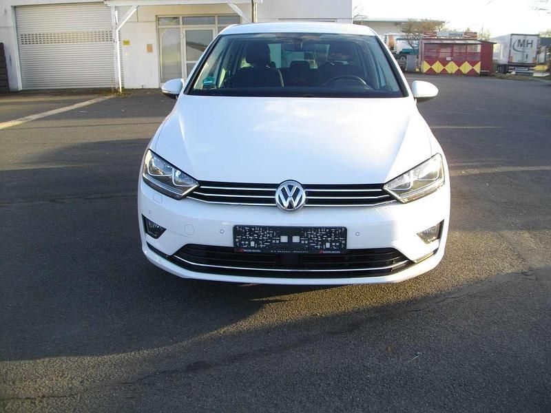 Gebraucht VW Golf VII Sound 125 PS (91 kW) 2017 Pure white Kombi