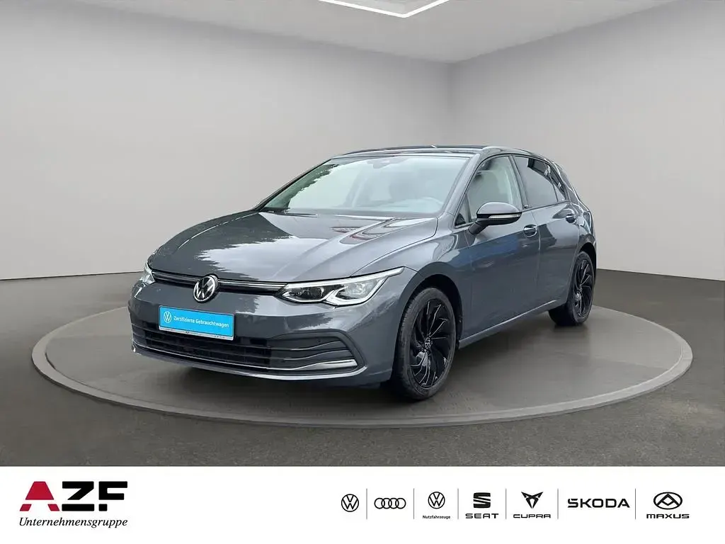 Gebraucht VW Golf VIII Style 150 PS (110 kW) 2021 Limousine