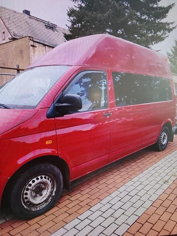 Rot Gebraucht 2010 VW T5 Van | 14.499 € (Fairer Preis) - Bild 1/4