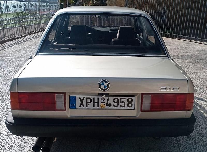 Gebraucht BMW 318 109 PS (80 kW) 1985 Beige Limousine
