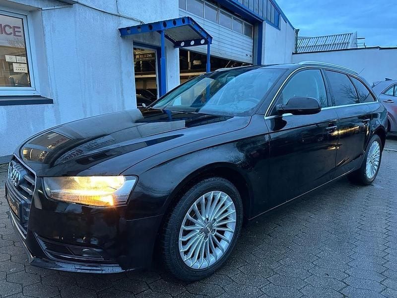 Schwarz Gebraucht 2015 Audi A4 Ambiente Kombi | 8.990 € (Superpreis) - Bild 1/4