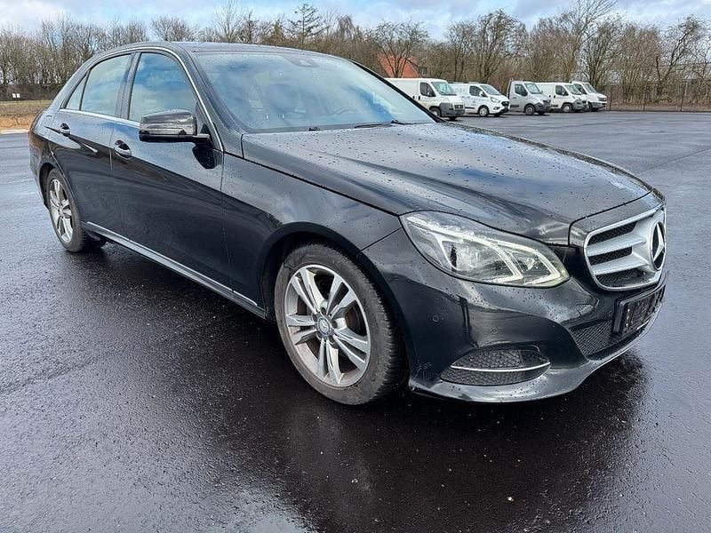 Gebraucht Mercedes E350 252 PS (185 kW) 2013 Schwarz Limousine