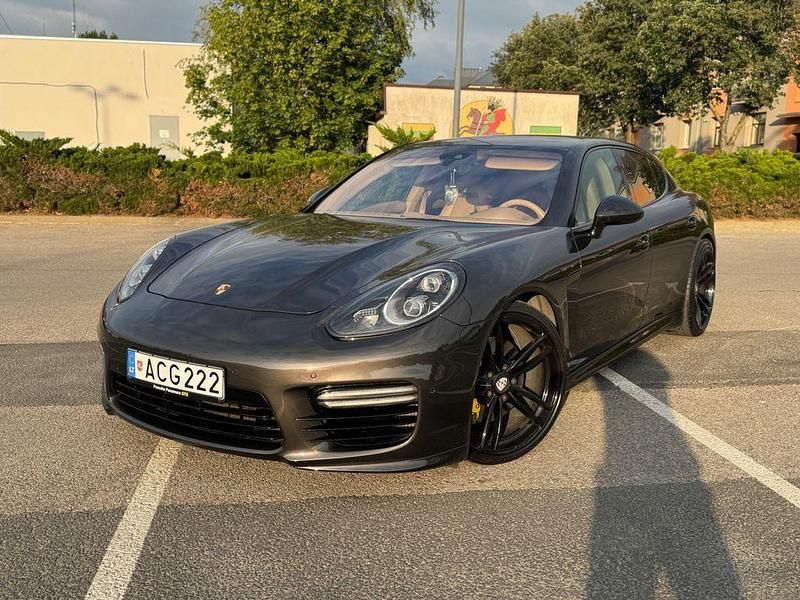Braun Gebraucht 2013 Porsche Panamera Limousine | 32.000 € (Fairer Preis) - Bild 1/4
