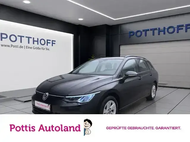 Gebraucht VW Golf VIII Life 150 PS (110 kW) 2022 Kombi