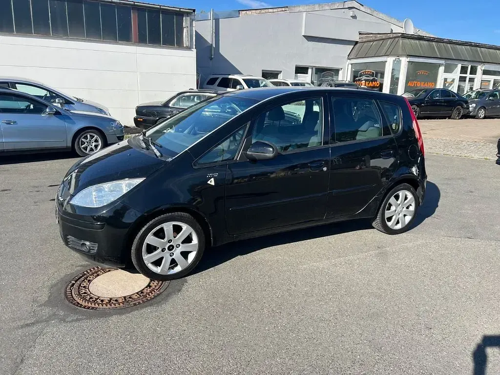Gebraucht Mitsubishi Colt 95 PS (69 kW) 2004 Schwarz Kleinwagen