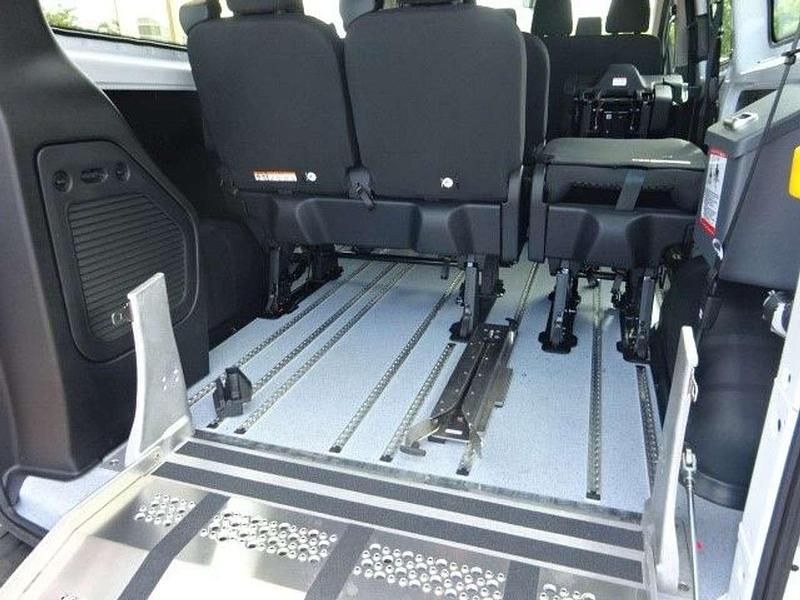 Gebraucht Ford Transit Custom 131 PS (96 kW) 2024 Frostweiß Kombi