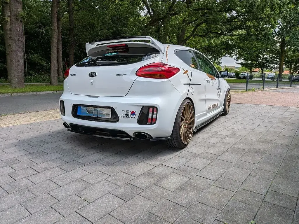 Gebraucht Kia ProCeed GT GT 204 PS (150 kW) 2014 Weiß Kleinwagen
