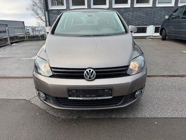 Braun Gebraucht 2013 VW Golf Plus Cross Van / Kleinbus | 8.700 € (Fairer Preis) - Bild 1/4