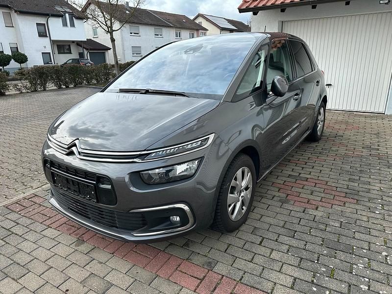 Gebraucht Citroën C4 SpaceTourer 131 PS (96 kW) 2019 Grau Van / Kleinbus