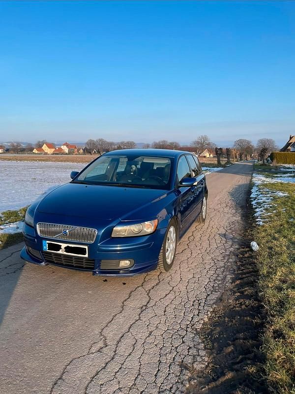 Gebraucht Volvo V50 2005 Blau Kombi