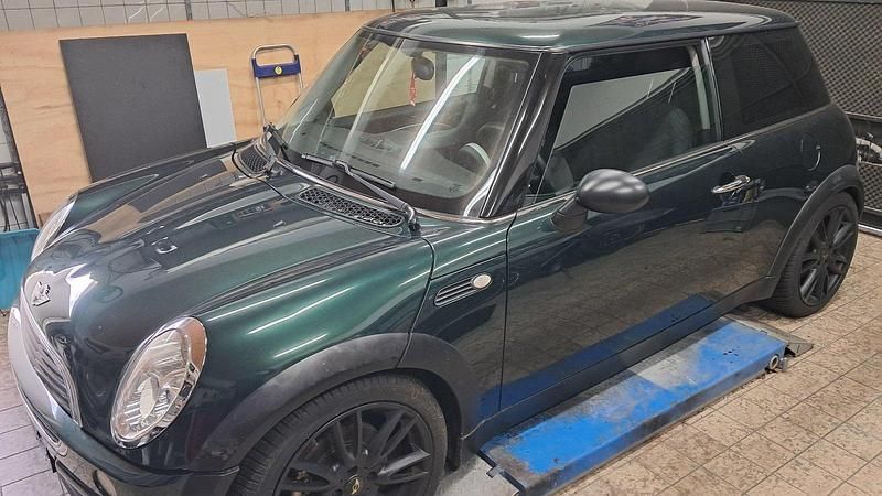 Usado Mini ONE 2001 Verde Citadino