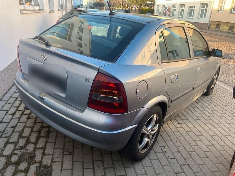Gebraucht Opel Astra 101 PS (74 kW) 2004 Grau Limousine