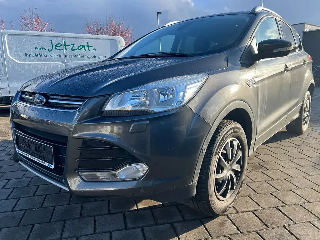 Second-hand Ford Kuga Titanium 150 CP (110 kW) 2015 Gri SUV