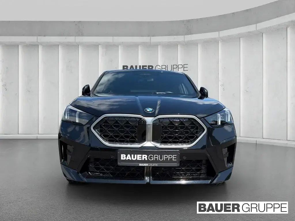 Gebraucht BMW X2 M Sport 150 PS (110 kW) 2024 Schwarz SUV
