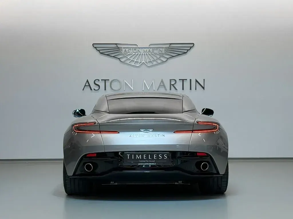 Gebraucht Aston Martin DB12 680 PS (500 kW) 2024 Silber
