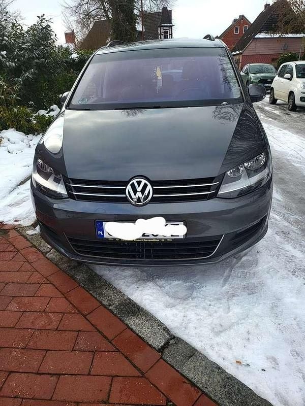 Gebraucht VW Sharan Style 140 PS (102 kW) 2011 Grau Van / Kleinbus