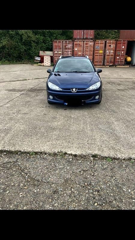 Blau Gebraucht 2006 Peugeot 206 Quiksilver Kombi | 1.350 € (Guter Preis) - Bild 1/4