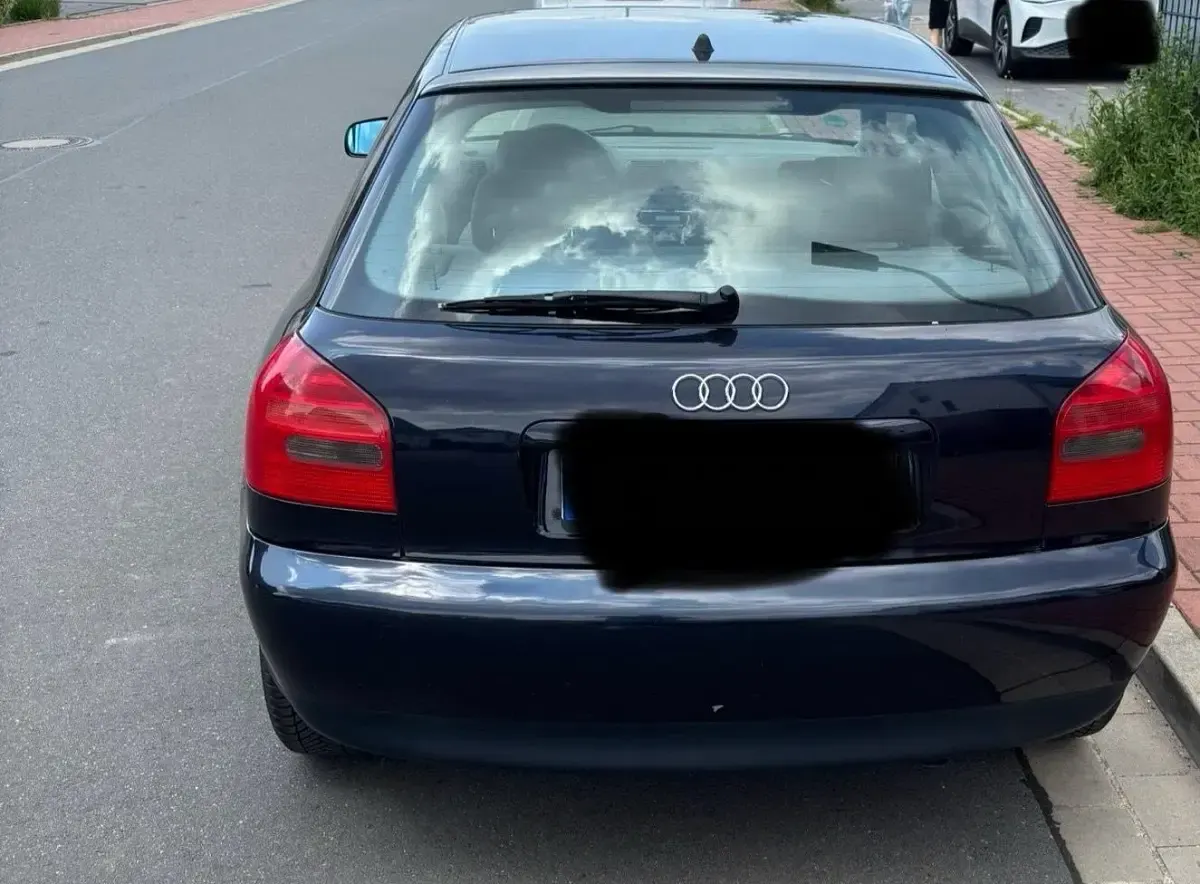 Gebraucht Audi A3 128 PS (94 kW) 1998 Blau Kleinwagen