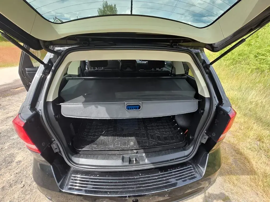 Gebraucht Fiat Freemont 140 PS (102 kW) 2011 Schwarz SUV