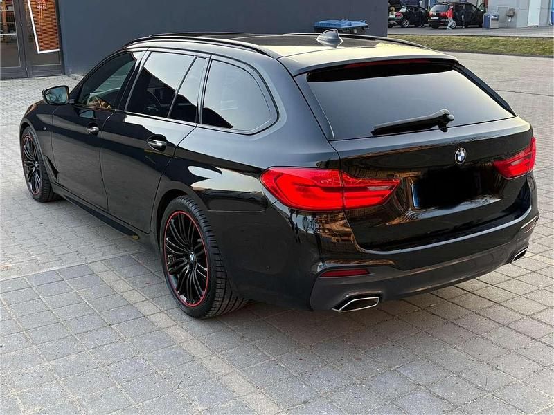 Gebraucht BMW 525 M Sport 231 PS (169 kW) 2018 Schwarz Kombi