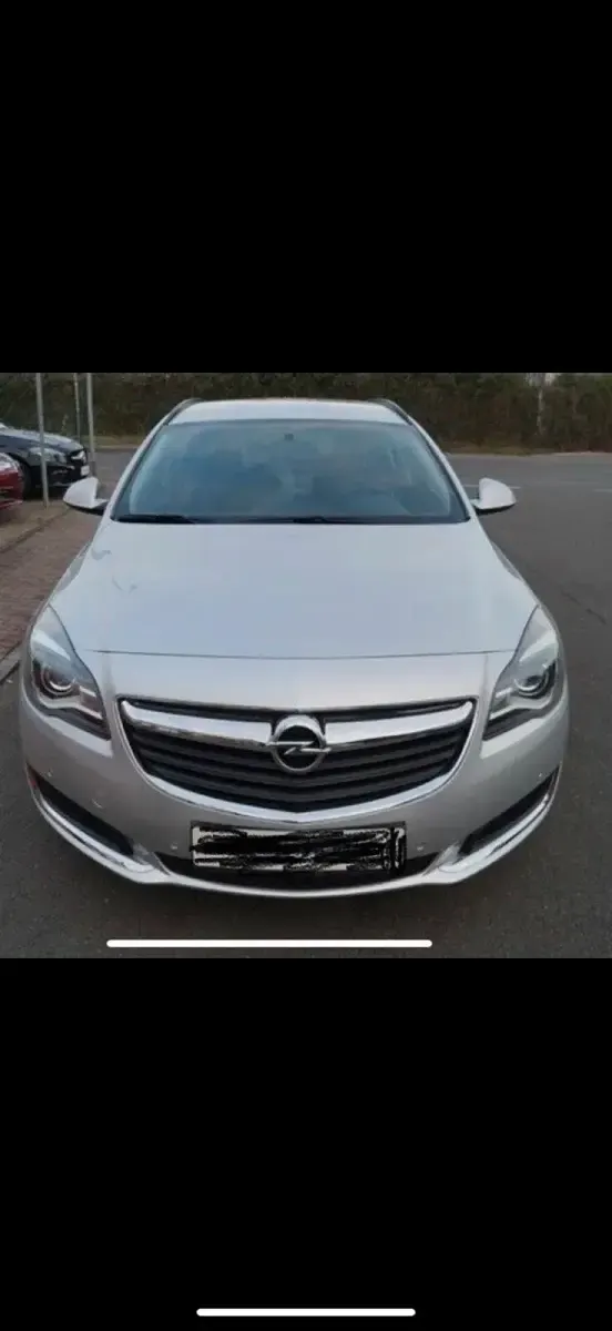 Gebraucht Opel Insignia 120 PS (88 kW) 2015 Silber Kombi