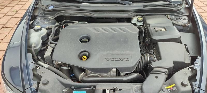 Blau Gebraucht 2012 Volvo V50 Kombi | 5.600 € - Bild 1/4