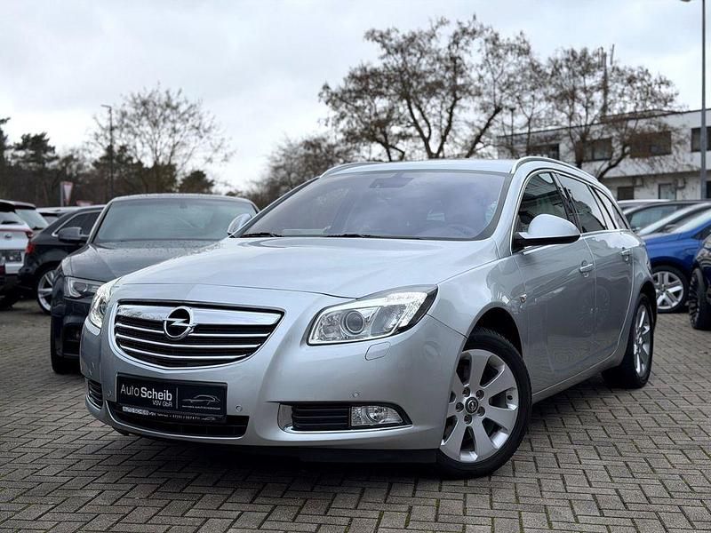 Gebraucht Opel Insignia Active 160 PS (117 kW) 2013 Silber Kombi