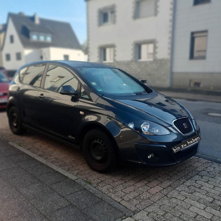 Gebraucht Seat Altea Copa 105 PS (77 kW) 2012 Grau Van / Kleinbus