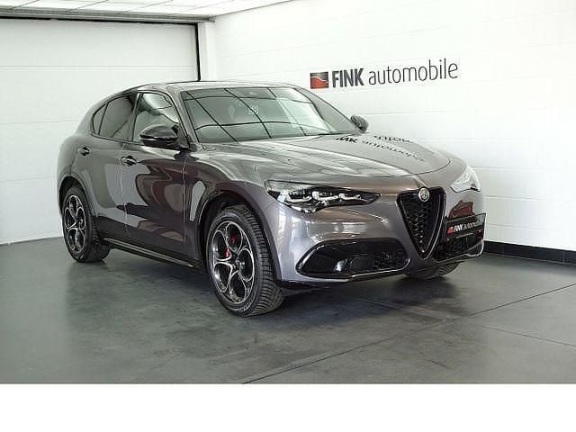 Grau Gebraucht 2024 Alfa Romeo Stelvio Veloce SUV | 36.900 € (Superpreis) - Bild 1/4