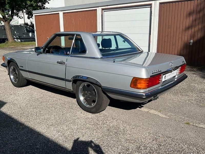 Gebraucht Mercedes SL300 AMG 180 PS (132 kW) 1986 Silber Cabrio