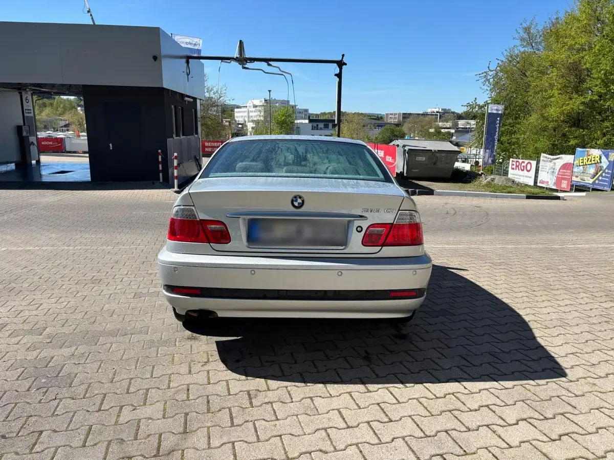 Gebraucht BMW 318 Performance 143 PS (105 kW) 2004 Silber Coupé