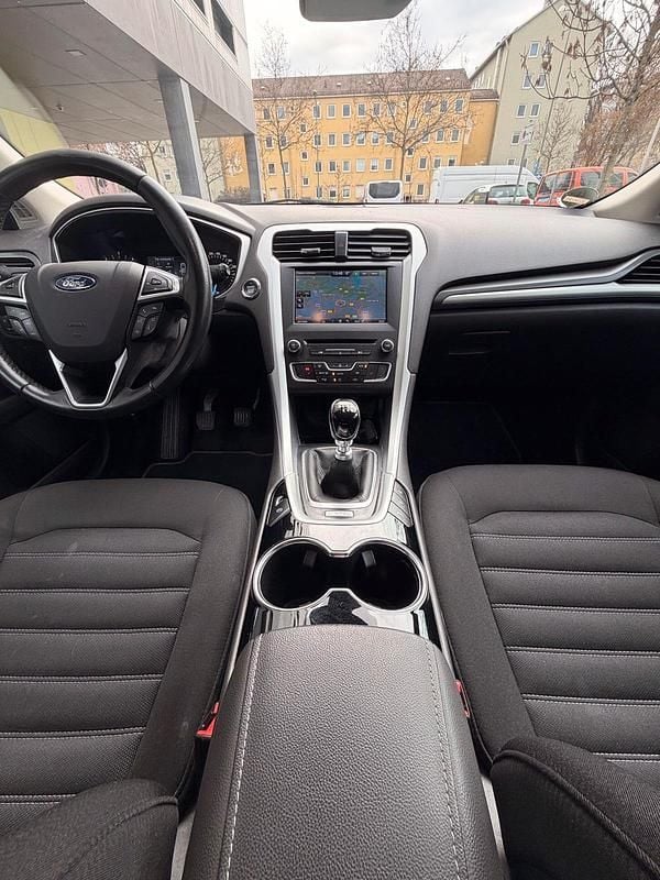 Gebraucht Ford Mondeo 120 PS (88 kW) 2016 Weiß Kombi