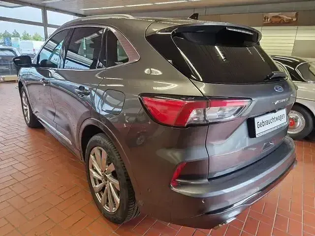 Second-hand Ford Kuga Vignale 224 CP (164 kW) 2022 Gri SUV