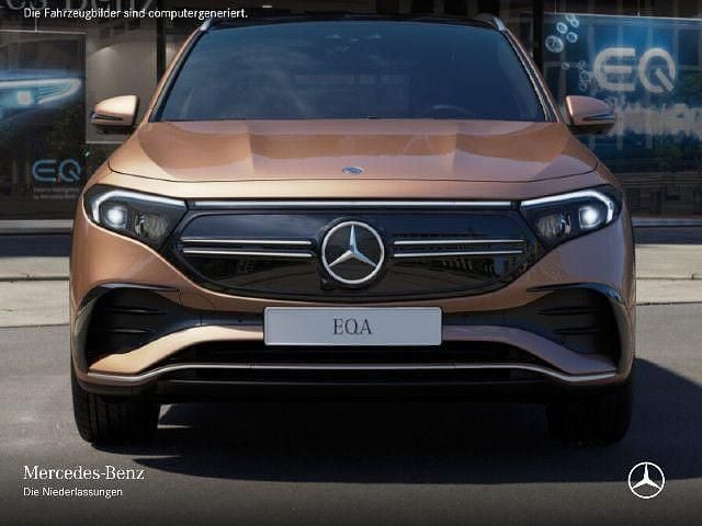 Gebraucht Mercedes EQA300 AMG 167 kW (228 PS) 2023 Rosègold SUV