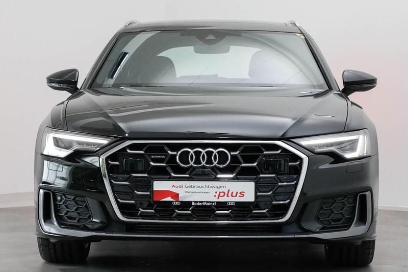 Gebraucht Audi A6 Design 340 PS (250 kW) 2024 Mythosschwarz metallic Kombi