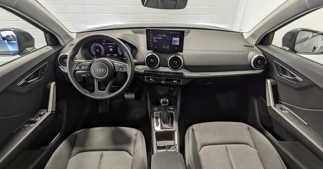 Gebraucht Audi Q2 S-Line 150 PS (110 kW) 2025 Metallic SUV