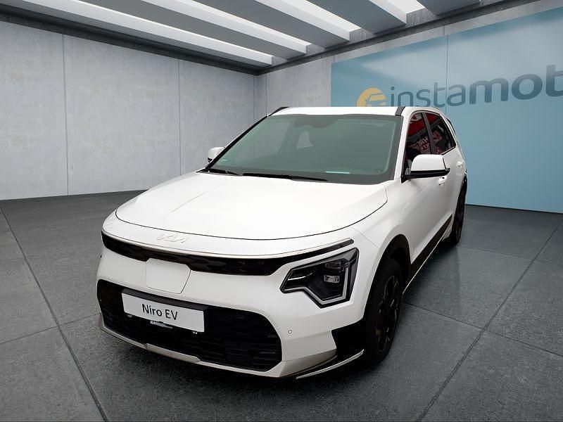 Weiß Gebraucht 2024 Kia e-Niro SUV | 39.449 € - Bild 1/4
