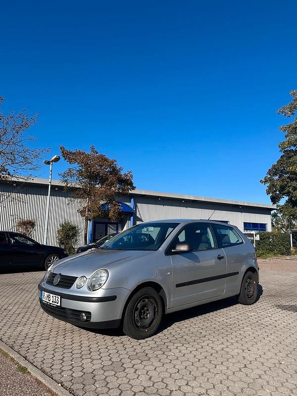 Gebraucht VW Polo 75 PS (55 kW) 2005 Silber Kleinwagen
