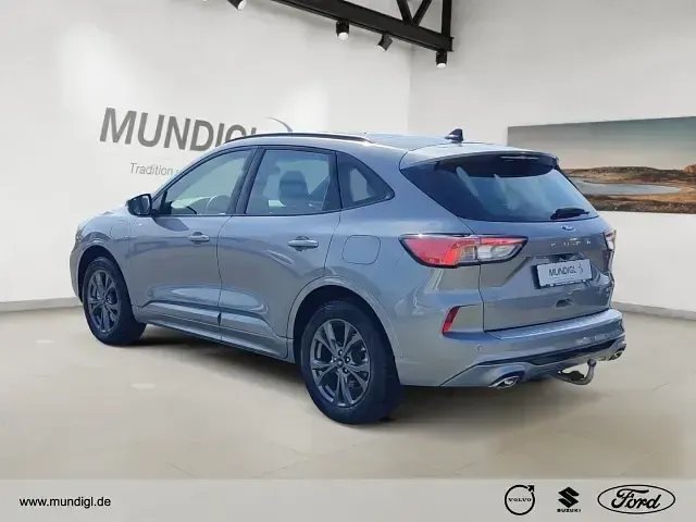 Gebraucht Ford Kuga ST-Line 152 PS (111 kW) 2021 Silber SUV