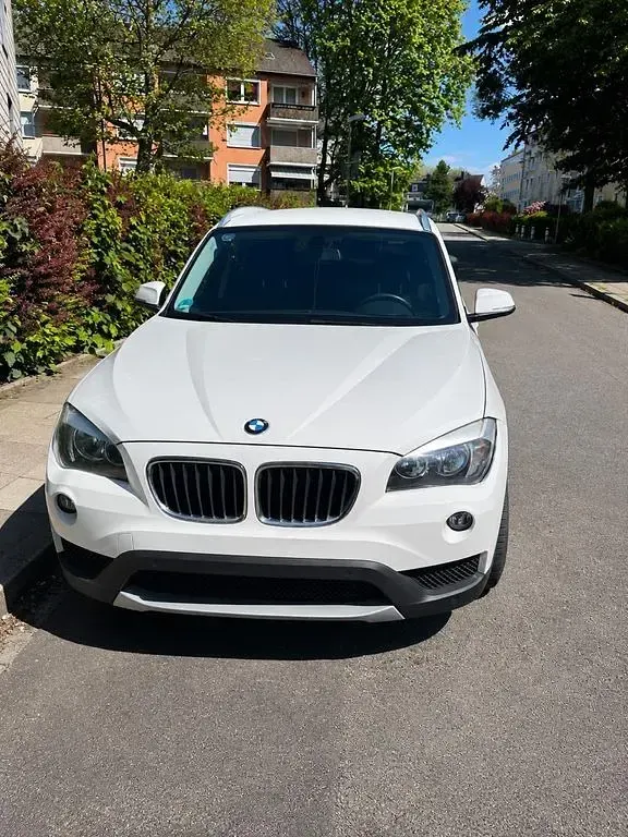 Gebraucht BMW X1 143 PS (105 kW) 2014 Weiß SUV