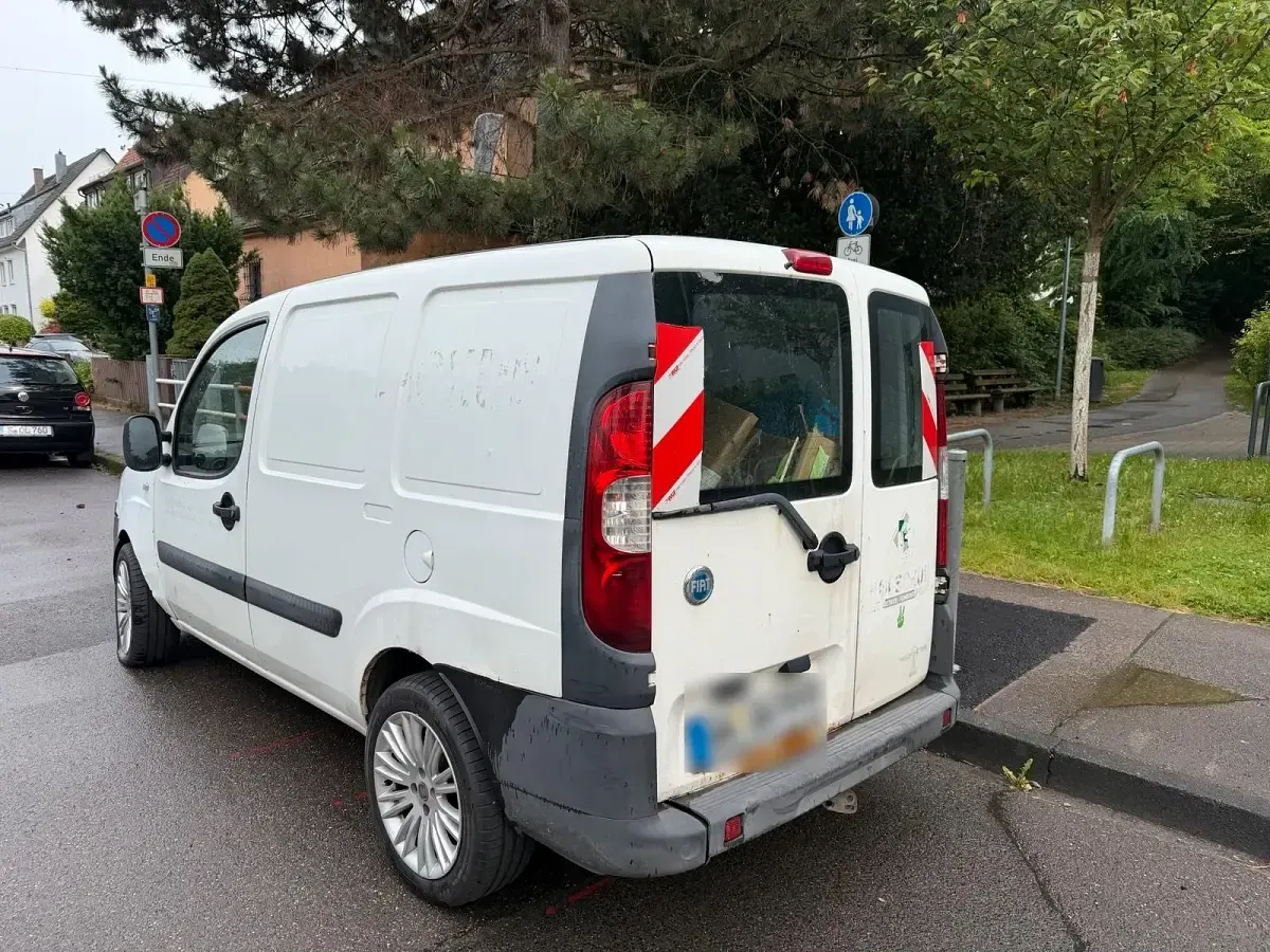 Gebraucht Fiat Doblò 90 PS (66 kW) 2006 Weiß Van / Kleinbus