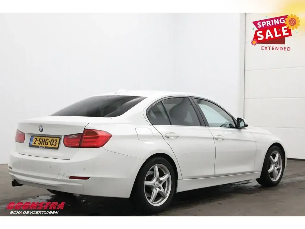Usata BMW 320 170 CV (125 kW) 2013 Bianco Berlina
